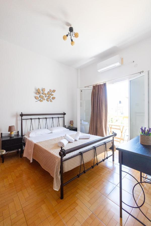 Comfortable Apartment Naxos City Bagian luar foto